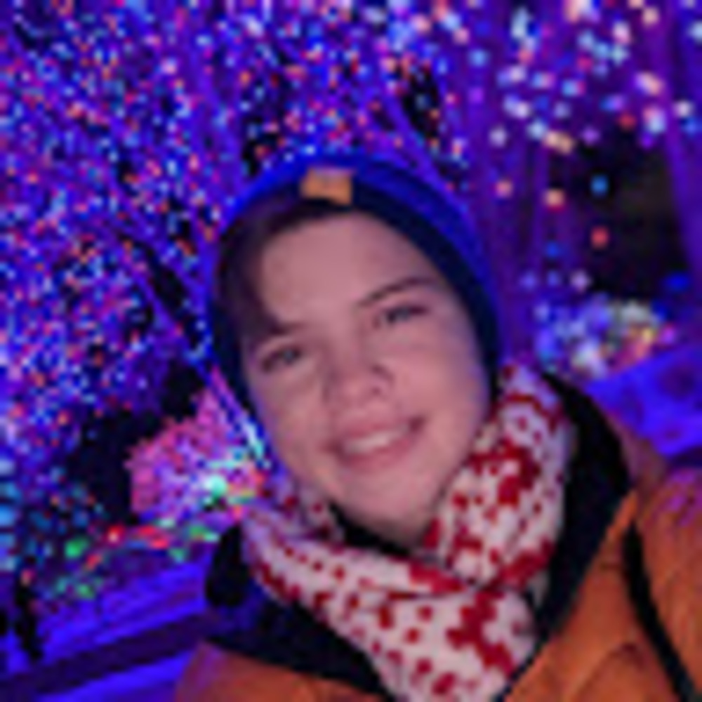 Meet your Posher, Madeline